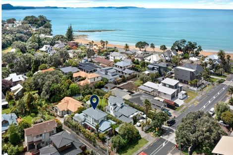 Photo of property in 77 Bay Street, Red Beach, 0932