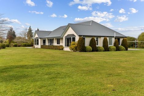 Photo of property in 12 Rotherham Drive, West Melton, 7618