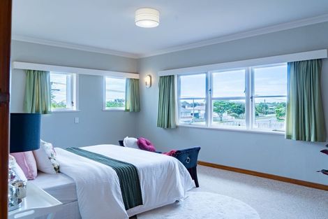 Photo of property in 197 Bath Street, Levin, 5510