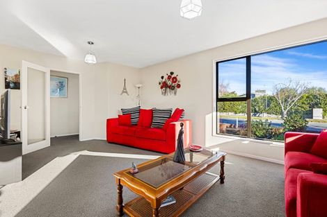 Photo of property in 2 Kilburn Street, Bishopdale, Christchurch, 8053