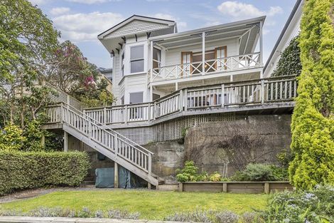 Photo of property in 35 Karepa Street, Brooklyn, Wellington, 6021