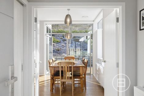 Photo of property in 12 Morepork Way, Arthurs Point, Queenstown, 9371