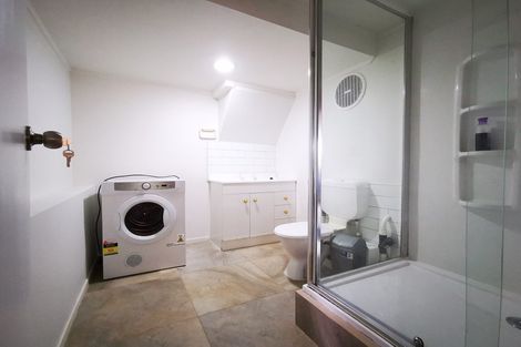 Photo of property in 17 Dolbear Street, Titirangi, Auckland, 0604