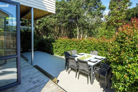 Photo of property in 14 Guildford Place, Bethlehem, Tauranga, 3110