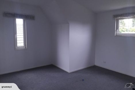 Photo of property in 35 Beauford Place, Parklands, Christchurch, 8083