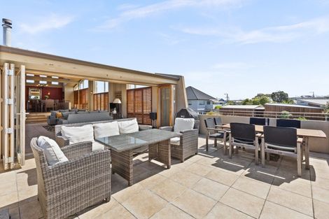 Photo of property in 7 Nott Street, Westshore, Napier, 4110