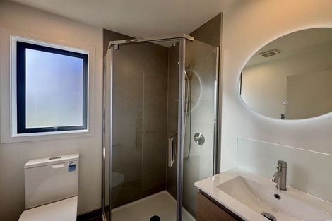 Photo of property in 12/506 Glenfield Road, Bayview, Auckland, 0629