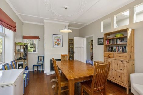 Photo of property in 90 Curtis Street, Northland, Wellington, 6012