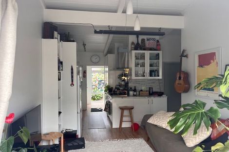 Photo of property in 7/22 Weiti Road, Orewa, 0931