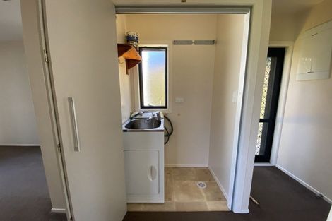 Photo of property in 12 Toi Toi Place, Northcote, Auckland, 0627