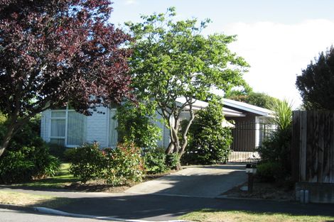 Photo of property in 47 Harrowdale Drive, Avonhead, Christchurch, 8042