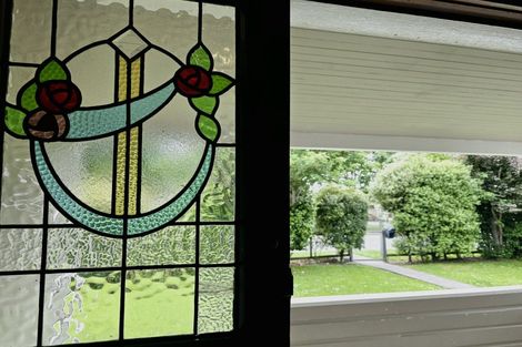 Photo of property in 16 Buller Street, Picton, 7220