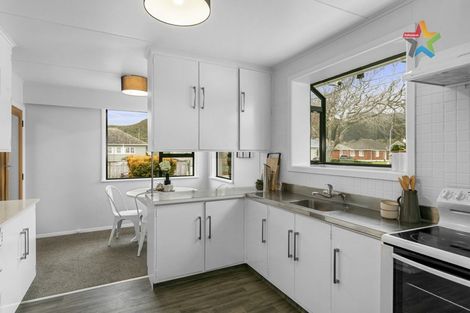 Photo of property in 59 Chapman Crescent, Naenae, Lower Hutt, 5011