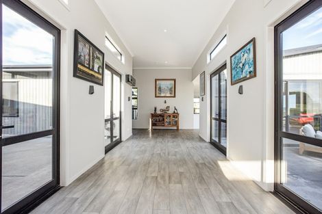 Photo of property in 45 Glengarry Road, Glengarry, Napier, 4182