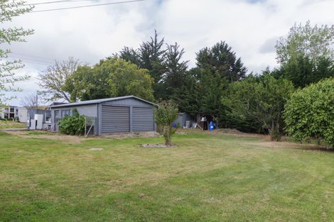 Photo of property in 27 Main Road, Maheno, Oamaru, 9495