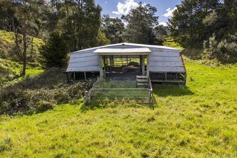 Photo of property in 1782 State Highway 12, Paparoa, 0571
