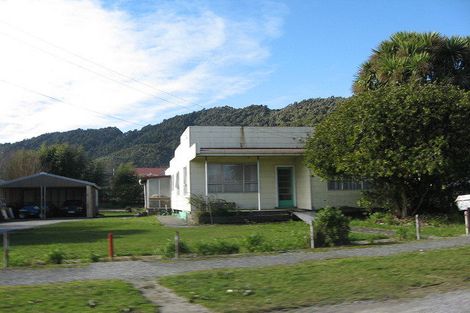 Photo of property in 59 Nelson Quay, Cobden, Greymouth, 7802