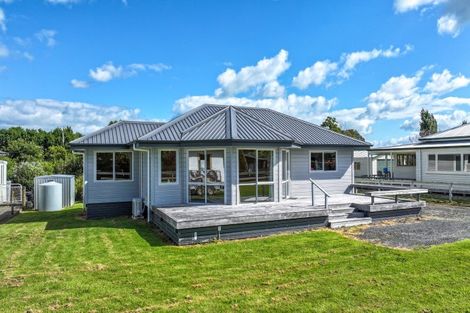 Photo of property in 17 Station Road, Puriri, Thames, 3578
