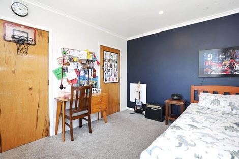 Photo of property in 64 Mcmurdo Street, Tinwald, Ashburton, 7700