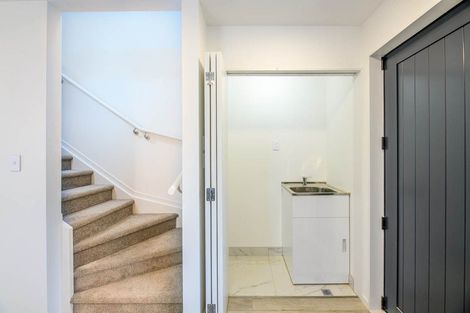 Photo of property in 14c Ellen Avenue, Hillcrest, Auckland, 0627