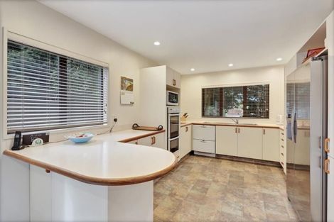 Photo of property in 412 Yaldhurst Road, Russley, Christchurch, 8042