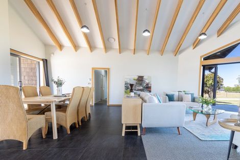 Photo of property in 450 Fencourt Road, Cambridge, Hamilton, 3493