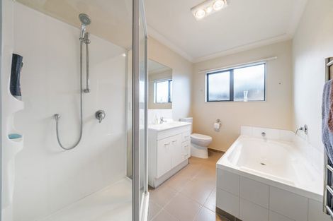 Photo of property in 13 Talbot Grove, Trentham, Upper Hutt, 5018