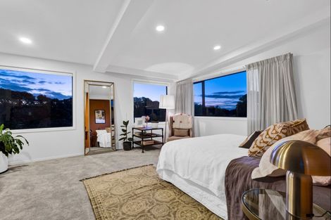 Photo of property in 12a Baring Terrace, Strandon, New Plymouth, 4312