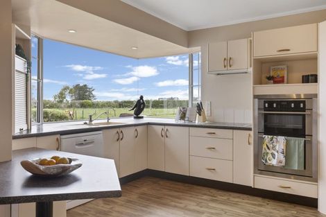 Photo of property in 387 Smart Road, Hillsborough, New Plymouth, 4372