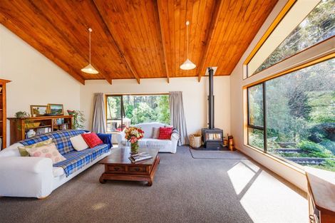 Photo of property in 296 Aokautere Drive, Aokautere, Palmerston North, 4471