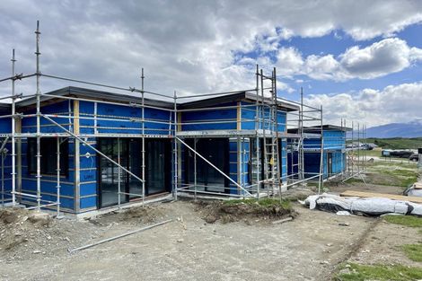 Photo of property in 53 Spur Ridge Rise, Jacks Point, 9371