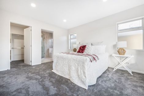 Photo of property in 12 Haku Road, Flat Bush, Auckland, 2019