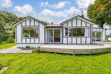 Photo of property in 345 Hebden Crescent, Kelson, Lower Hutt, 5010