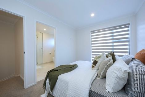 Photo of property in 24 Manarini Road, Westgate, Auckland, 0614