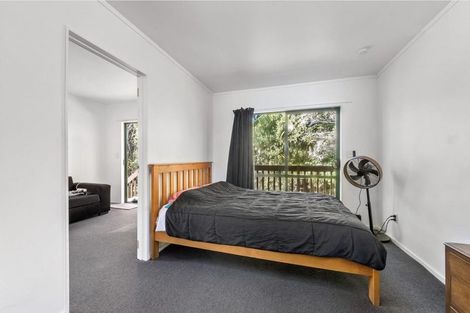 Photo of property in 510a Blockhouse Bay Road, Blockhouse Bay, Auckland, 0600