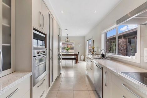 Photo of property in 9 Culver Terrace, Howick, Auckland, 2014