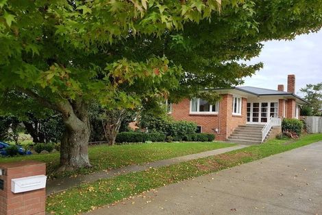 Photo of property in 17 Collie Road, Pukekohe, 2120