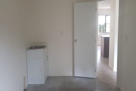 Photo of property in 11/3 Orwell Road, Greenhithe, Auckland, 0632