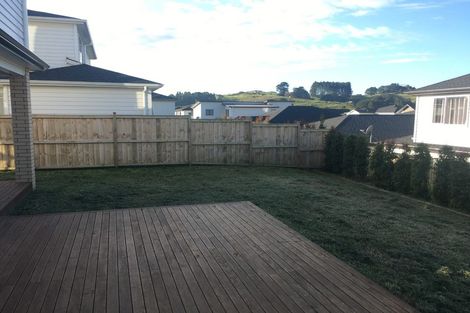 Photo of property in 49 Johns Creek Crescent, Silverdale, 0932