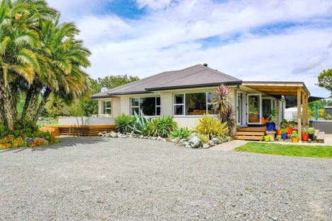 Photo of property in 96 Macdonald Road, Te Teko, Whakatane, 3192