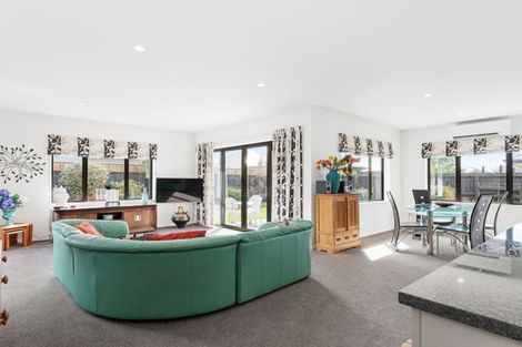 Photo of property in 6 Taiwhenua Street, Rangiora, 7400