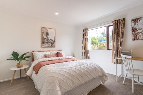 Photo of property in 72 Rutherford Drive, Waikanae Beach, Waikanae, 5036