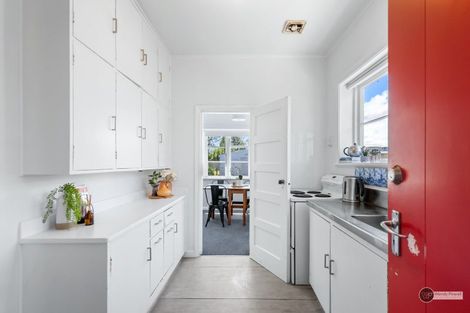 Photo of property in 65 Hall Crescent, Epuni, Lower Hutt, 5011