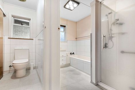 Photo of property in 17 York Street, Glenholme, Rotorua, 3010