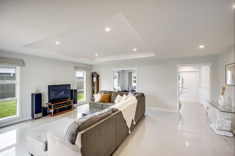 Photo of property in 45 Waimakariri Drive, Te Awa, Napier, 4110