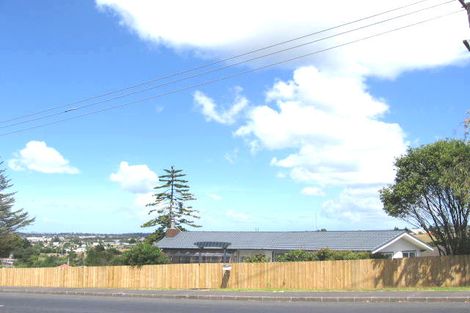 Photo of property in 7 Sycamore Drive, Sunnynook, Auckland, 0620