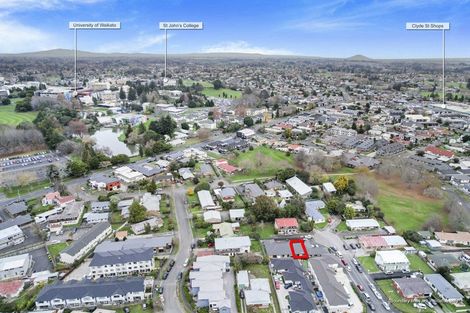 Photo of property in 2/3 June Place, Hamilton East, Hamilton, 3216