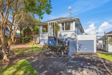 Photo of property in 5/54 Howe Street, Howick, Auckland, 2014