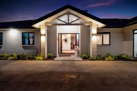 Photo of property in 129 Smart Road, Glen Avon, New Plymouth, 4372