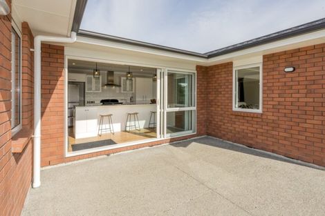Photo of property in 88 Pohutukawa Drive, Levin, 5571